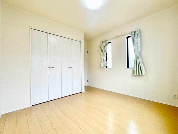 草加市新善町の中古一戸建て