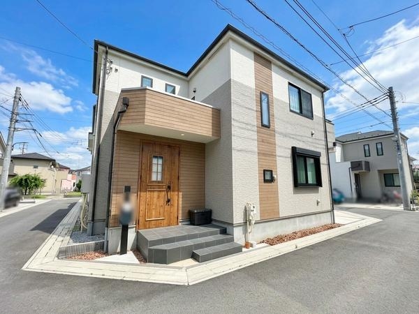 草加市新善町　中古一戸建て