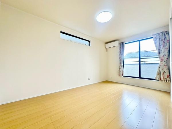 草加市新善町の中古一戸建て