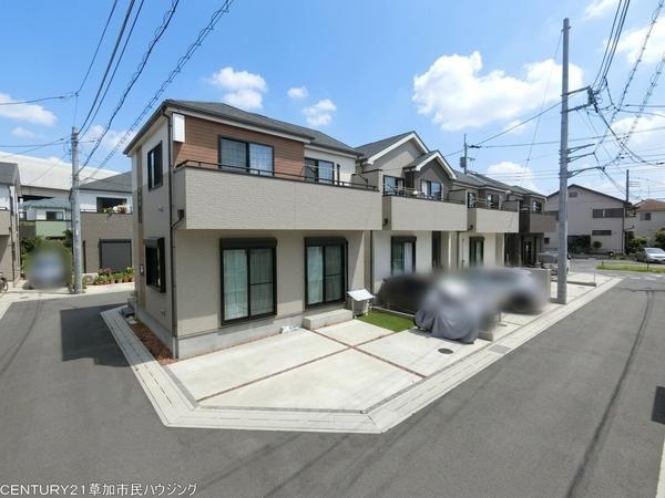 草加市新善町の中古一戸建て