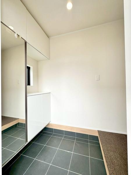 草加市新善町の中古一戸建て