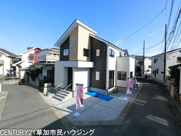 草加市谷塚上町　新築一戸建て　4期