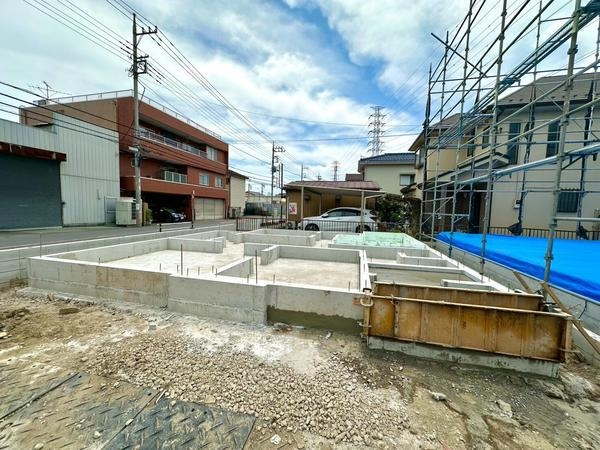 八潮市鶴ケ曽根　新築一戸建て　5期3号棟