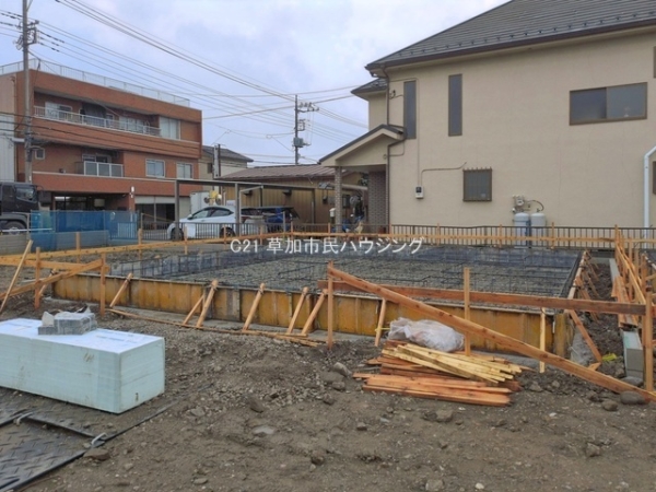 八潮市鶴ケ曽根　新築一戸建て　5期2号棟