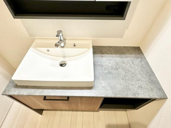 八潮市八潮7丁目　新築一戸建て　2号棟