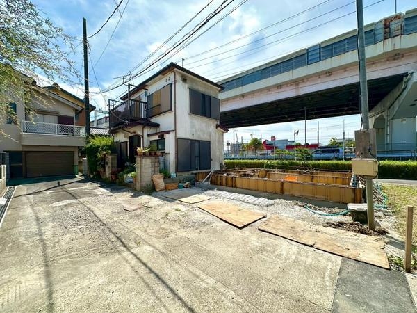 八潮市木曽根　新築一戸建て