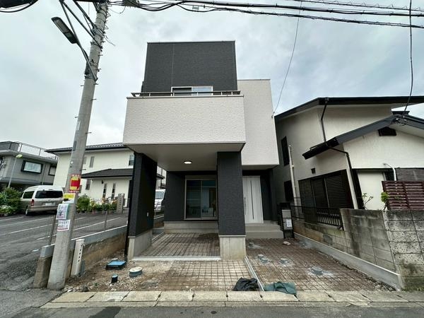 草加市吉町5丁目　新築一戸建て