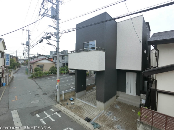 草加市吉町5丁目　新築一戸建て
