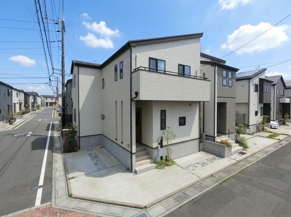 八潮市古新田 中古一戸建て