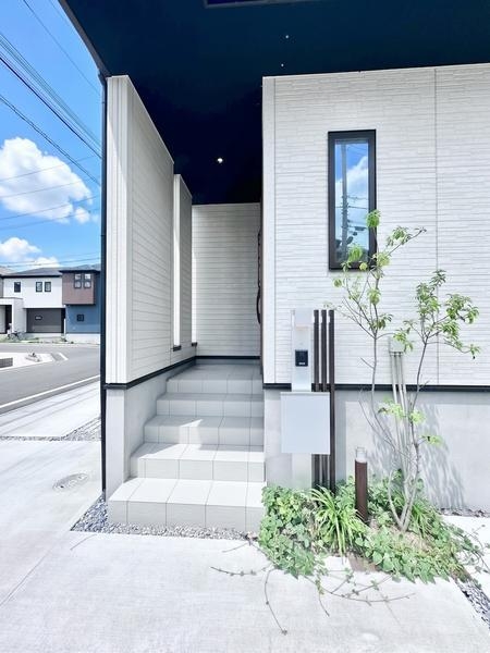 八潮市大字古新田の中古一戸建て