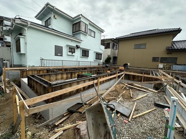 八潮市大瀬　新築一戸建て　8期2号棟