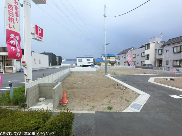 草加市西町　新築一戸建て　D号棟