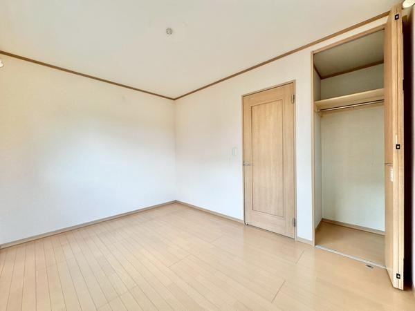 草加市青柳８丁目の中古一戸建て
