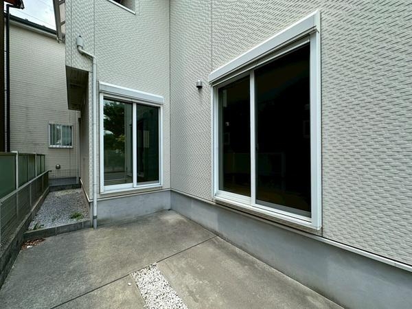 草加市青柳8丁目　中古一戸建て