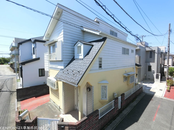 草加市西町 中古一戸建て