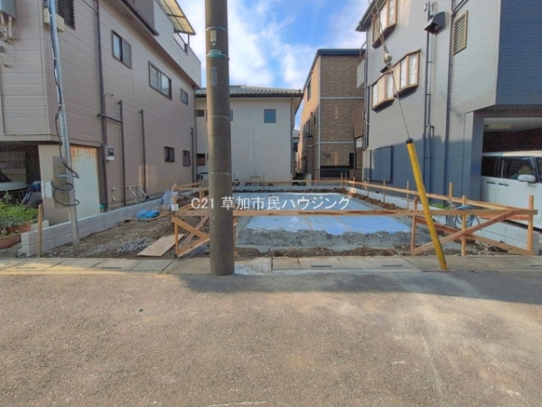 草加市八幡町の新築一戸建