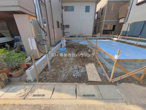 草加市八幡町の新築一戸建