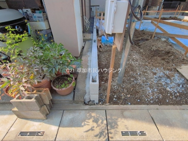 草加市八幡町の新築一戸建