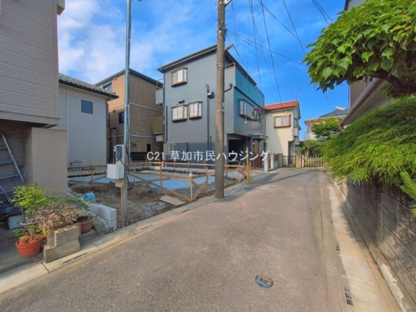 草加市八幡町の新築一戸建