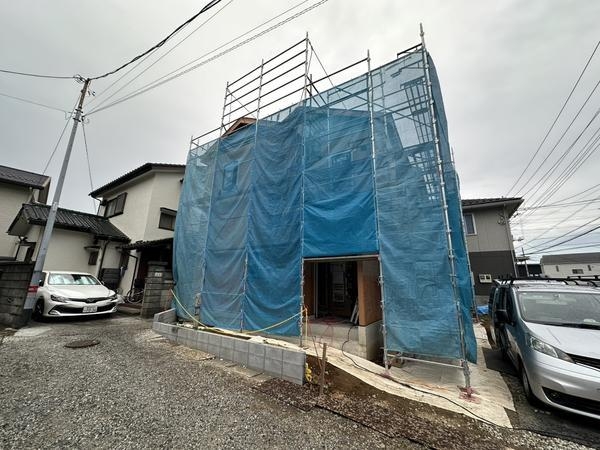 草加市稲荷5丁目　新築一戸建て　01期