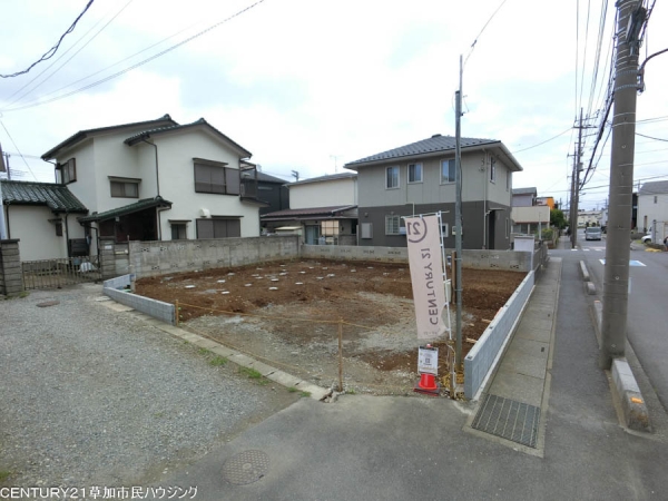 草加市稲荷5丁目 新築一戸建て 01期