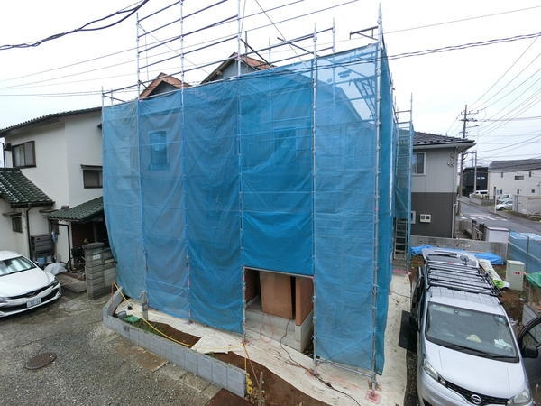 草加市稲荷5丁目　新築一戸建て　01期