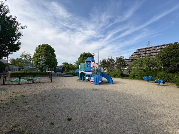 草加市手代３丁目の中古一戸建て(手代南公園)