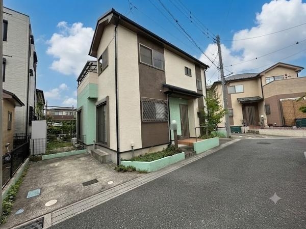 草加市手代３丁目の中古一戸建て