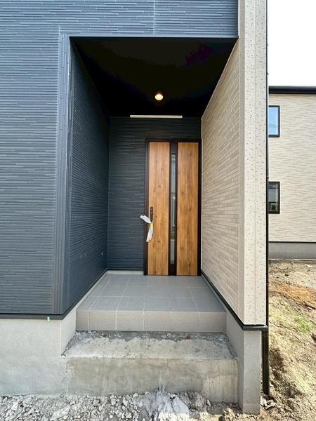 草加市青柳6丁目　新築一戸建て　28期2号棟
