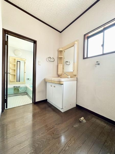 草加市手代２丁目の中古一戸建て