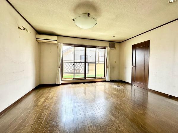 草加市手代２丁目の中古一戸建て