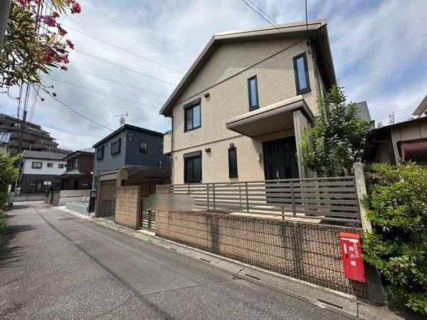 草加市手代2丁目　中古一戸建て