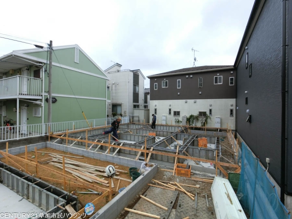 草加市稲荷6丁目　新築一戸建て　19期2号棟