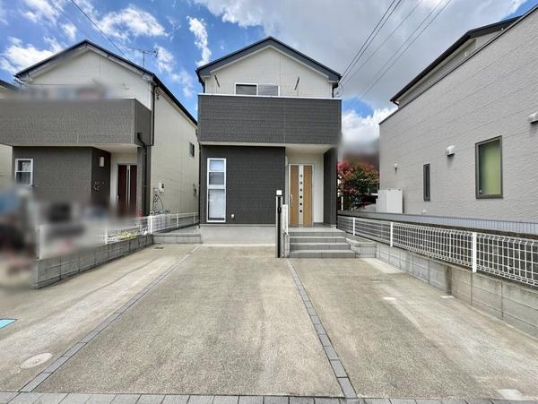 草加市西町 中古一戸建て