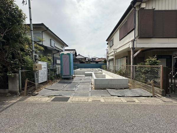 草加市長栄2丁目　新築一戸建て