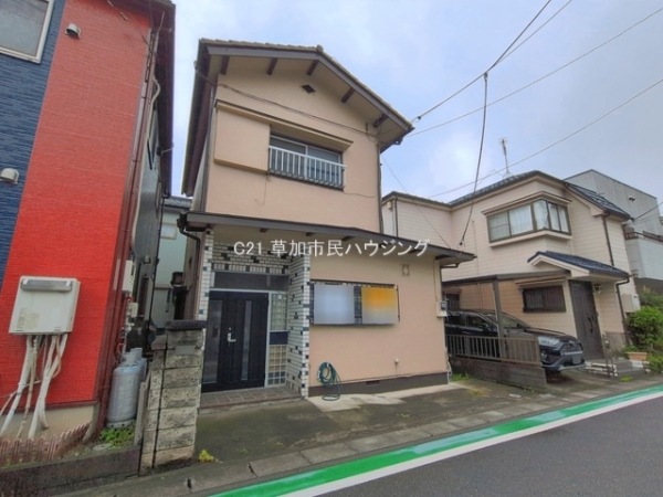 八潮市大字鶴ケ曽根の中古一戸建