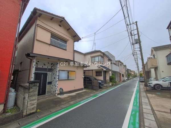 八潮市大字鶴ケ曽根の中古一戸建