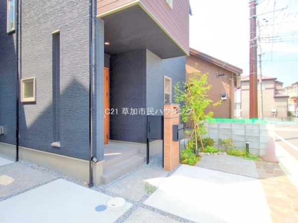 八潮市大字古新田の中古一戸建て