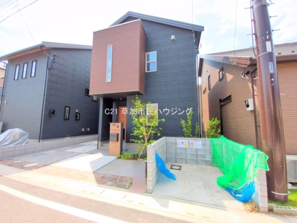 八潮市大字古新田の中古一戸建て