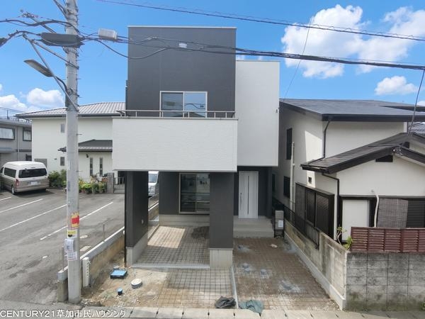 草加市吉町5丁目　新築一戸建て