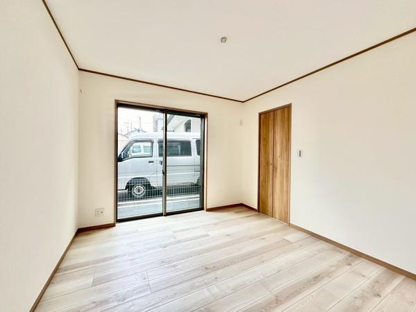 草加市吉町5丁目　新築一戸建て