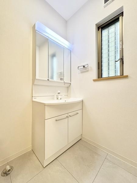 八潮市中央４丁目の中古一戸建て