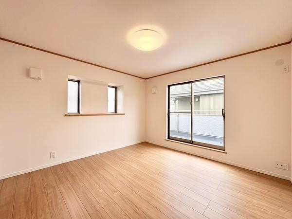 八潮市中央４丁目の中古一戸建て
