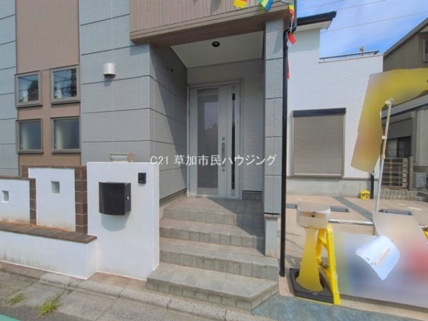 八潮市中央４丁目の中古一戸建て