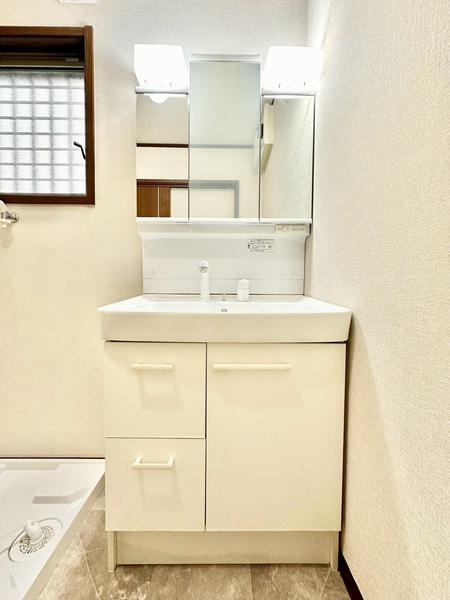 草加市瀬崎５丁目の中古一戸建て