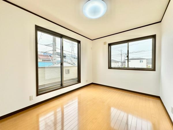 草加市瀬崎５丁目の中古一戸建て