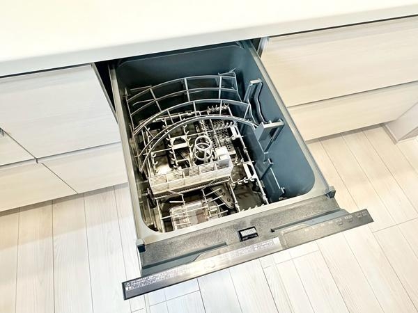草加市弁天2丁目　新築一戸建て