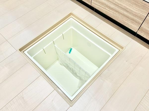 八潮市八潮7丁目　新築一戸建て　1号棟