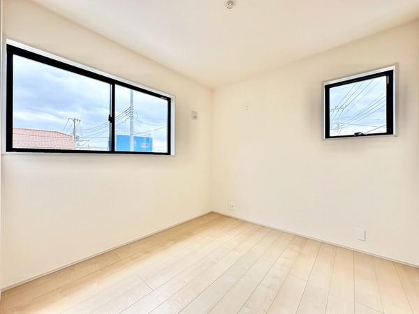 八潮市八潮7丁目　新築一戸建て　1号棟