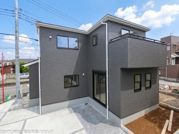 八潮市八潮7丁目　新築一戸建て　1号棟